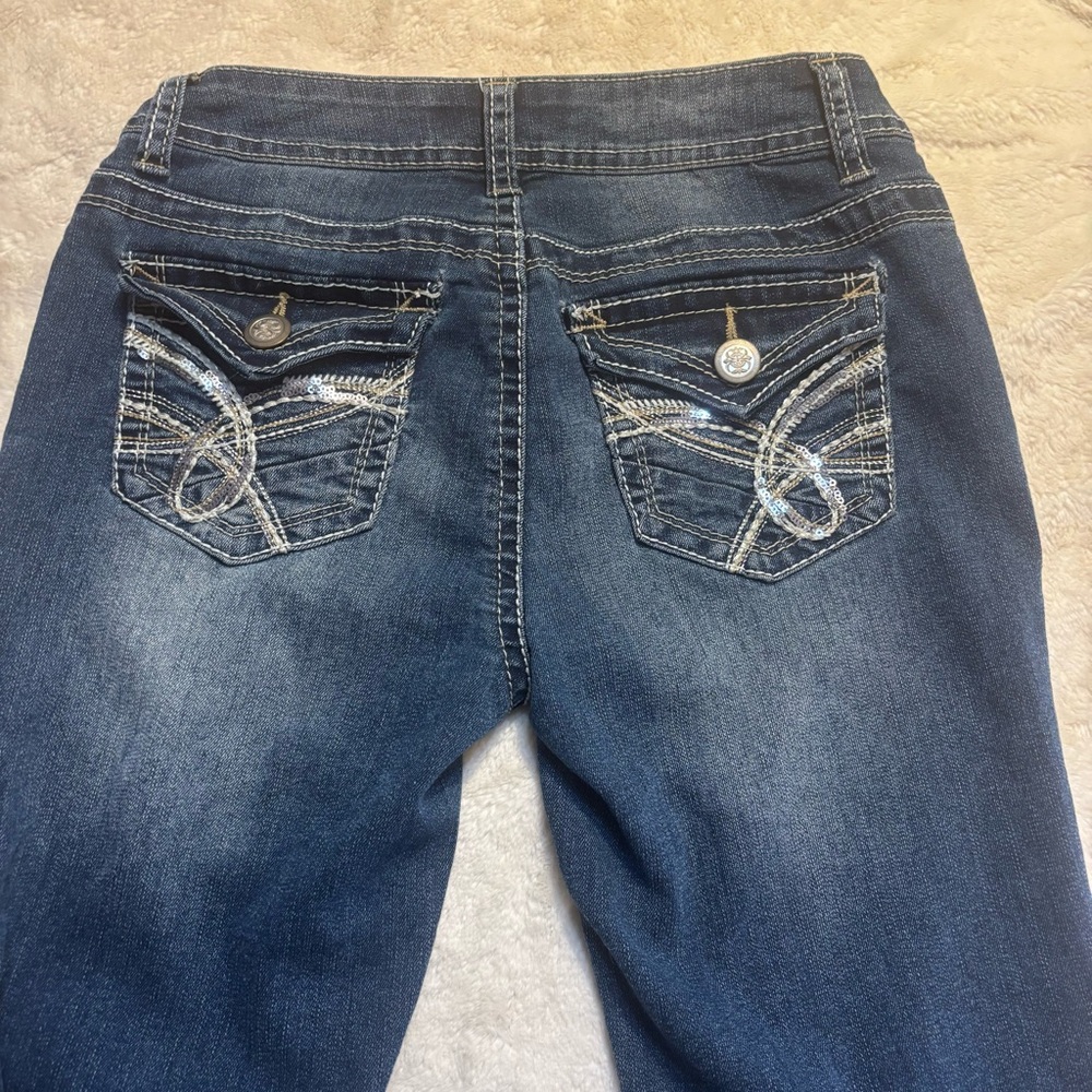 No Boundaries Jeans Size 5 Jrs Dark Blue Boot Cut Mineral Wash Sequined Pockets - Picture 7 of 12